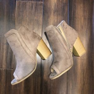 Brown/Tan Booties.  Size 8.  NEW - NEVER WORN